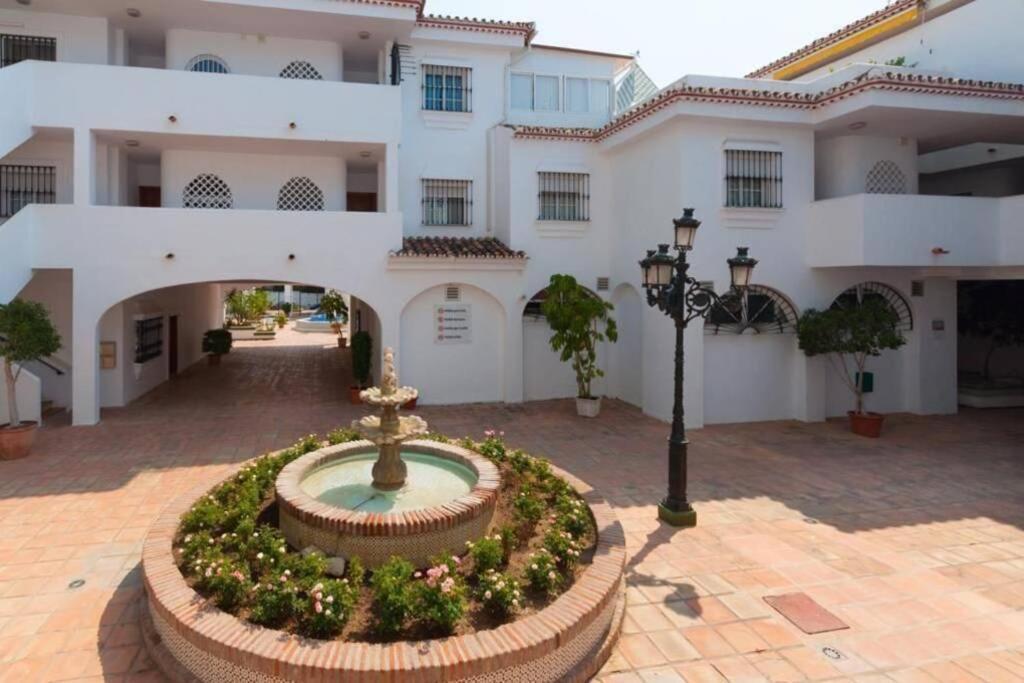 Macas Apartment Parque De La Paloma Pueblo Quinta Benalmadena Con Vistas Al Mar Piscina Y A 3 Minutos De La Playa 외부 사진